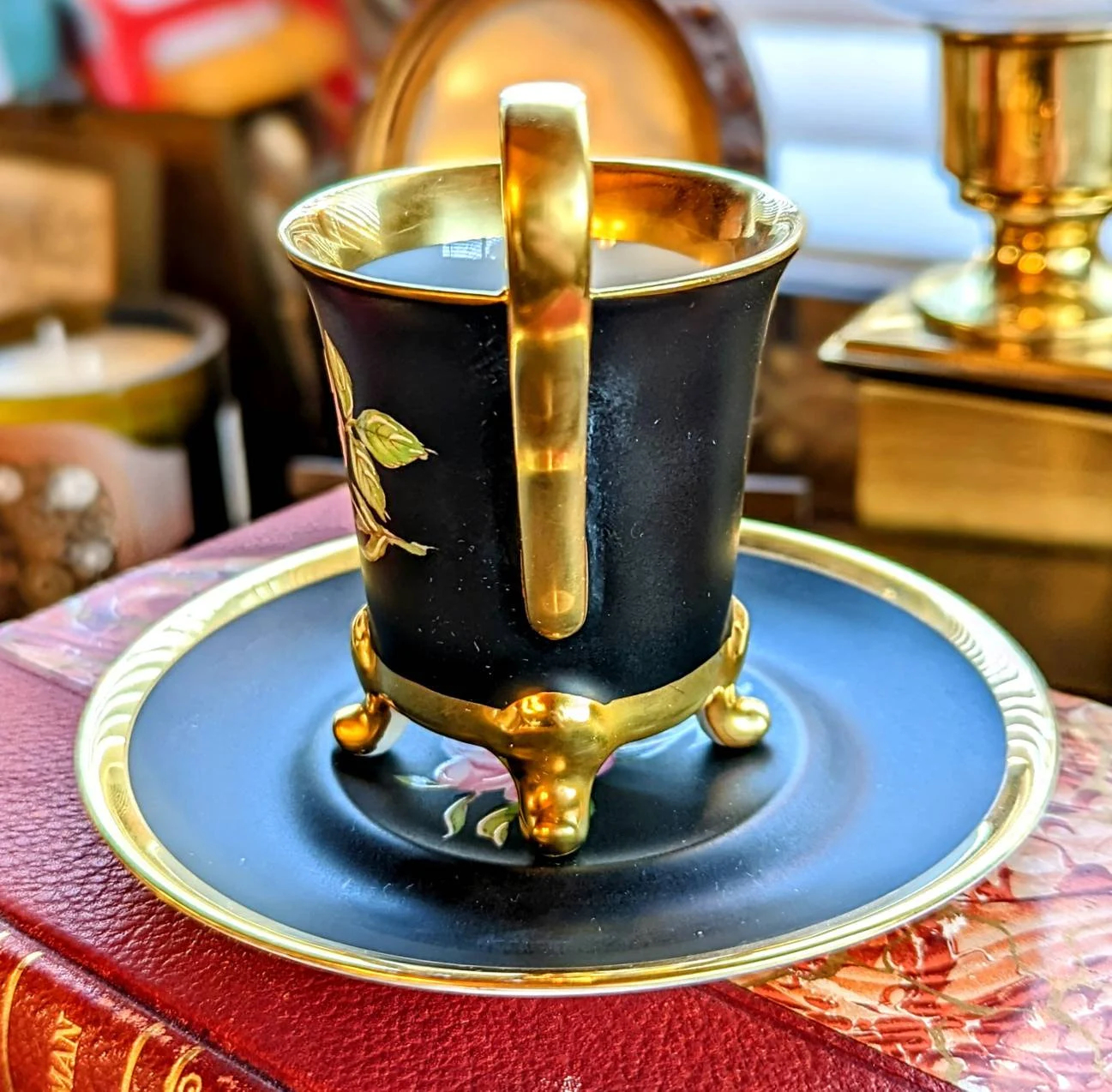 Whole Black Peppercorns