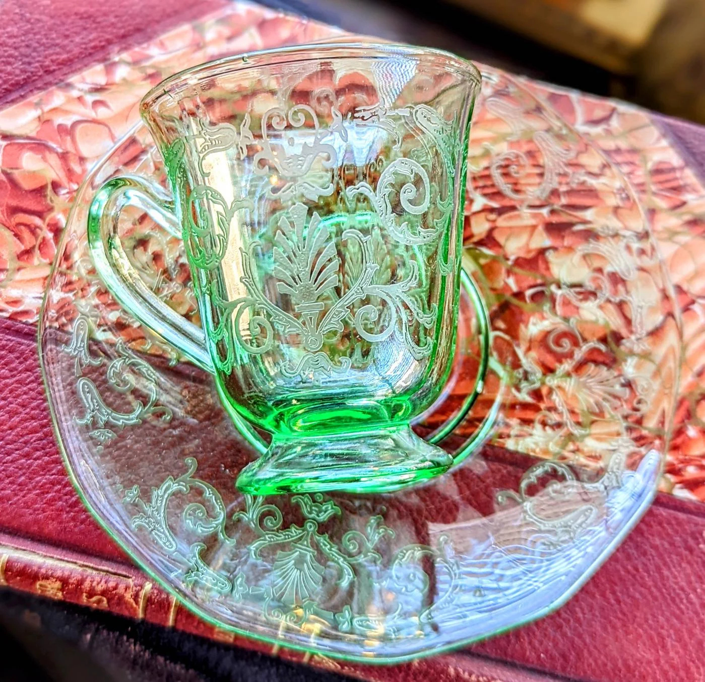 Whole Black Peppercorns