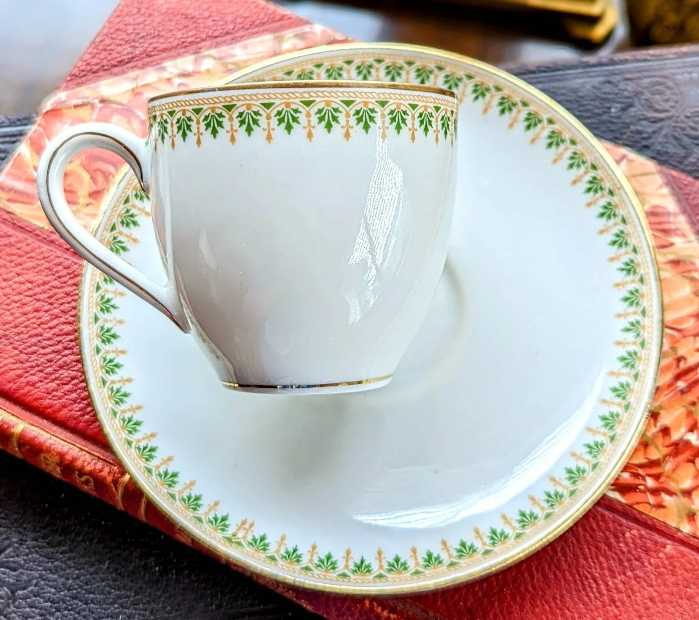 Whole Black Peppercorns